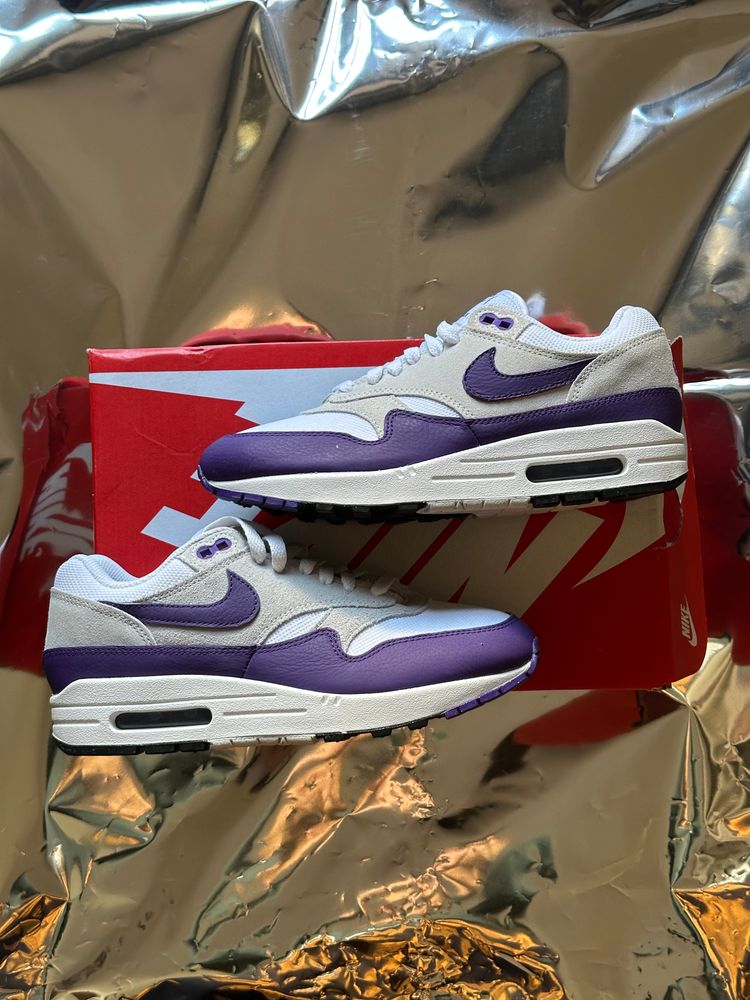 Nike Air Max 1 violeta 