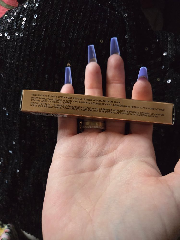 Hourglass Volumizing Glossy Stick image 4