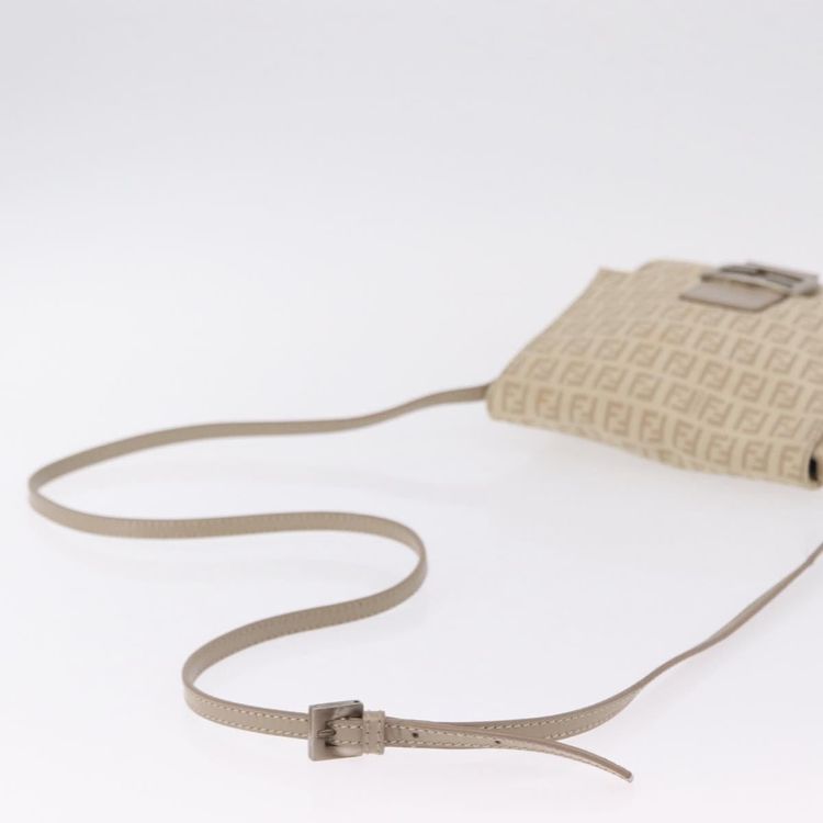 FENDI Zucchino Canvas Shoulder Bag Beige Silver 8BT075 Auth 211031 - Jerrillo image 8