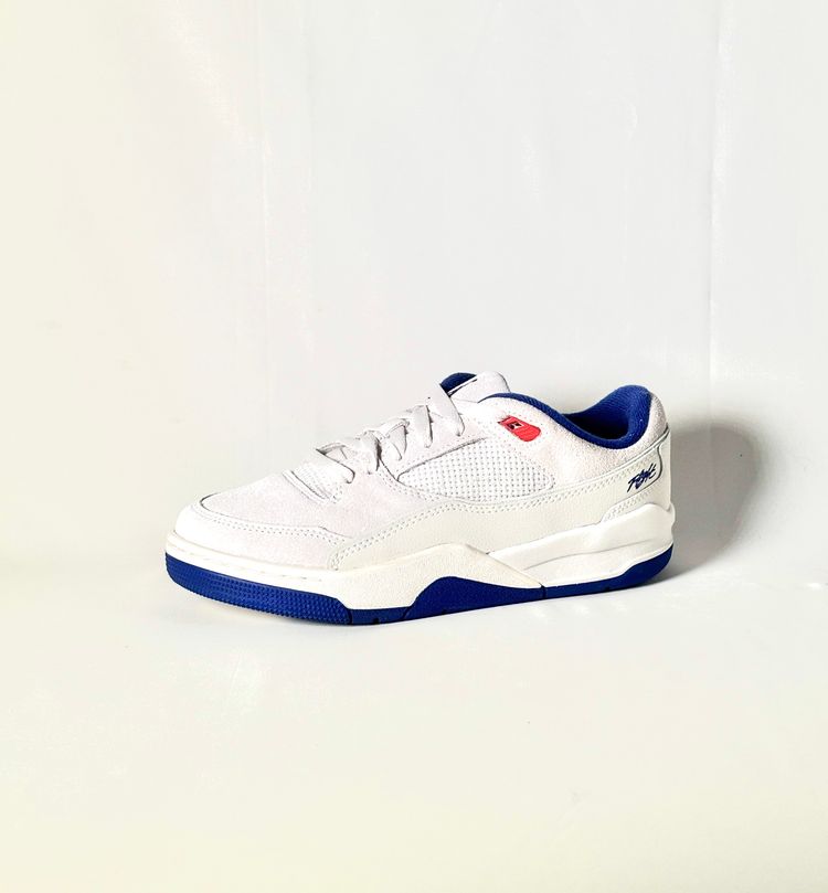 Nike Jordan Jordan Flight Court UK 6 White Blue Brand New 🔥 Fast Post product image
