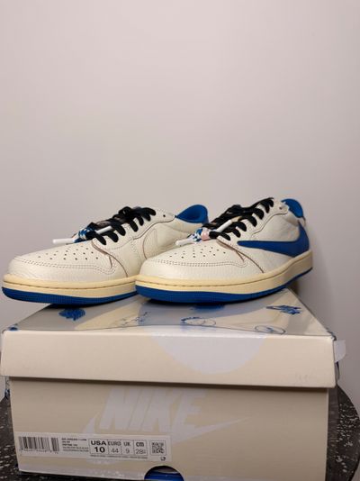 Nike Sneakers