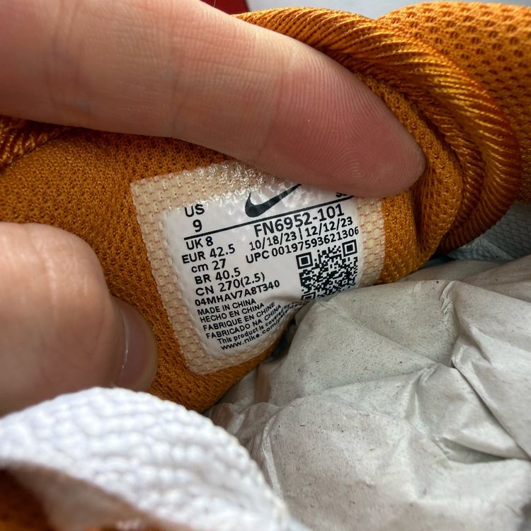 Nike Air Max 1 Size UK 8 Monarch Orange White Black Men's Trainers FN6952-101 image 4