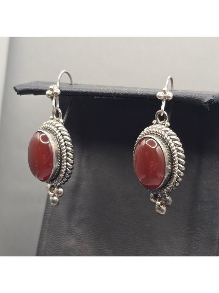 Silver Earrings With Red Oval Stones obraz 1