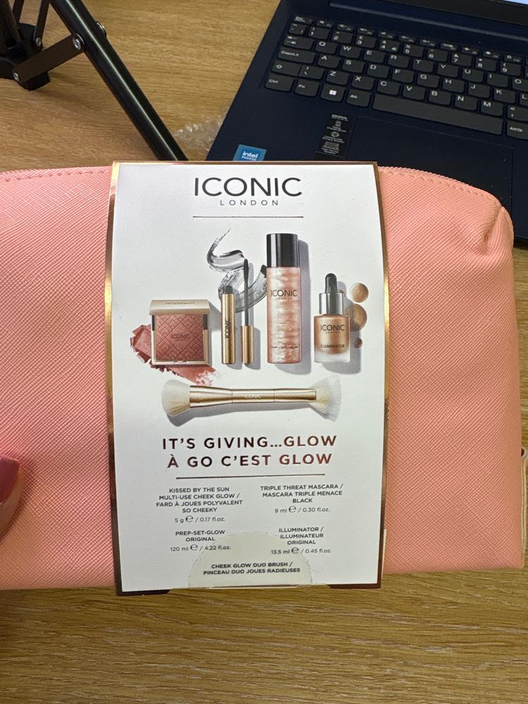 Iconic London Makeup Set