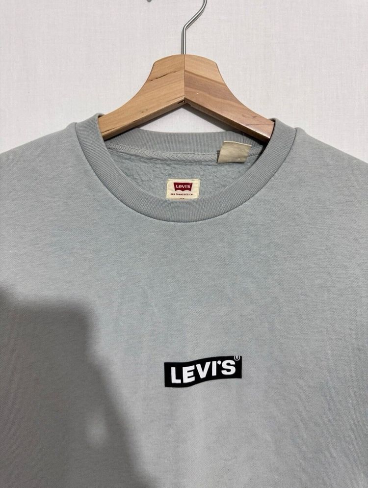 Immagine di Levi’s Grey Sweater XS Small-Medium Fit New Condition 20in P2P 26in Length 2