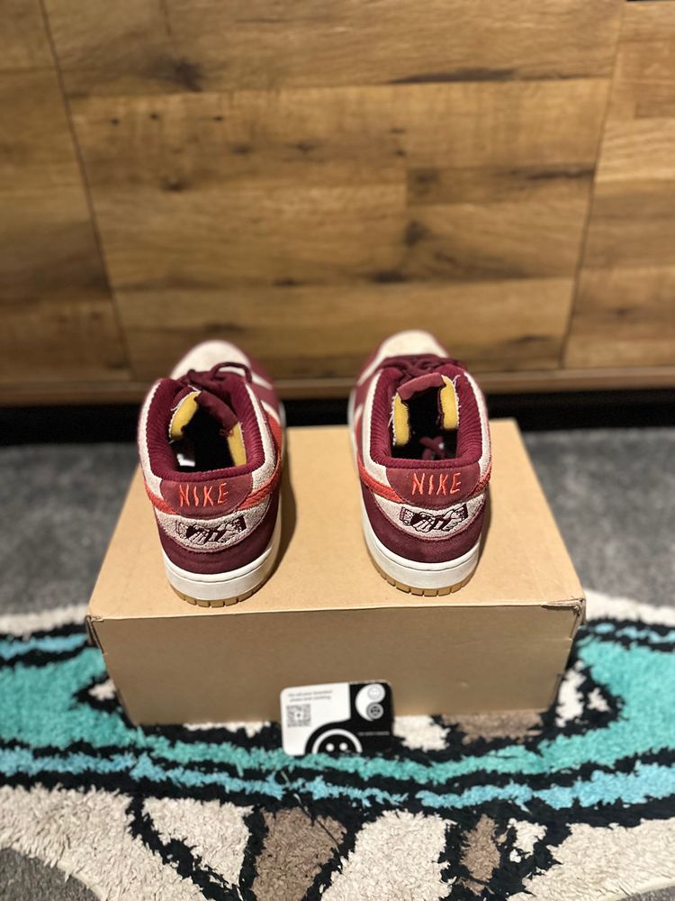 Nike dunk SB “Skate Like A Girl” U.K. 10 image 7