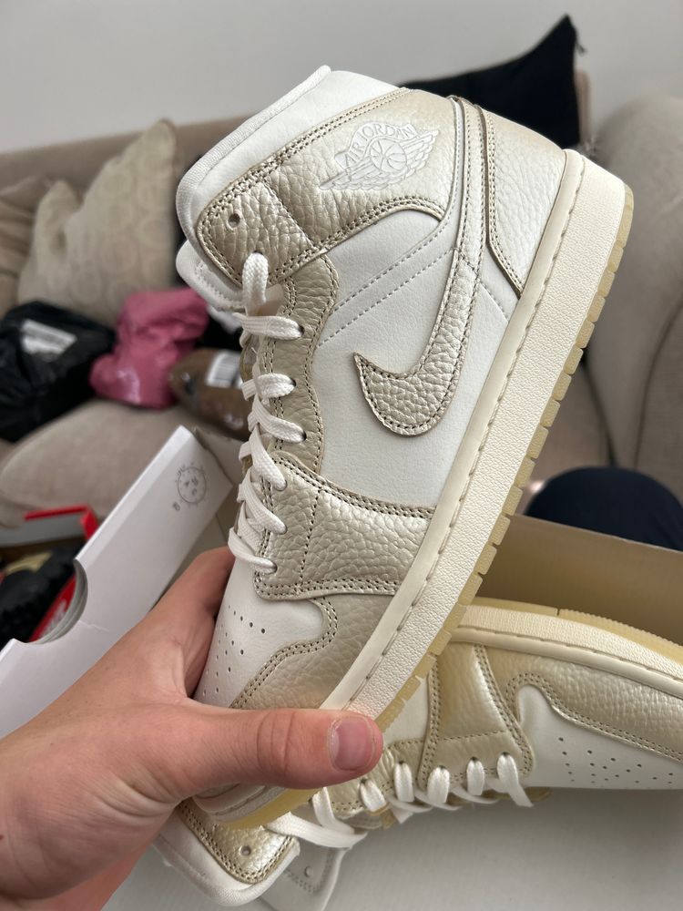 Nike High-Top Sneakers