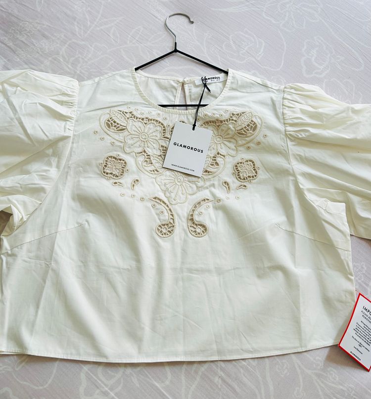Glamorous Embroidered White Blouse 4
