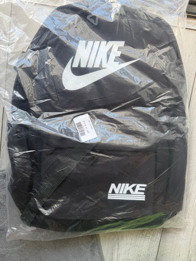 Nike Black Backpack And Crossbody Bag Set 3
