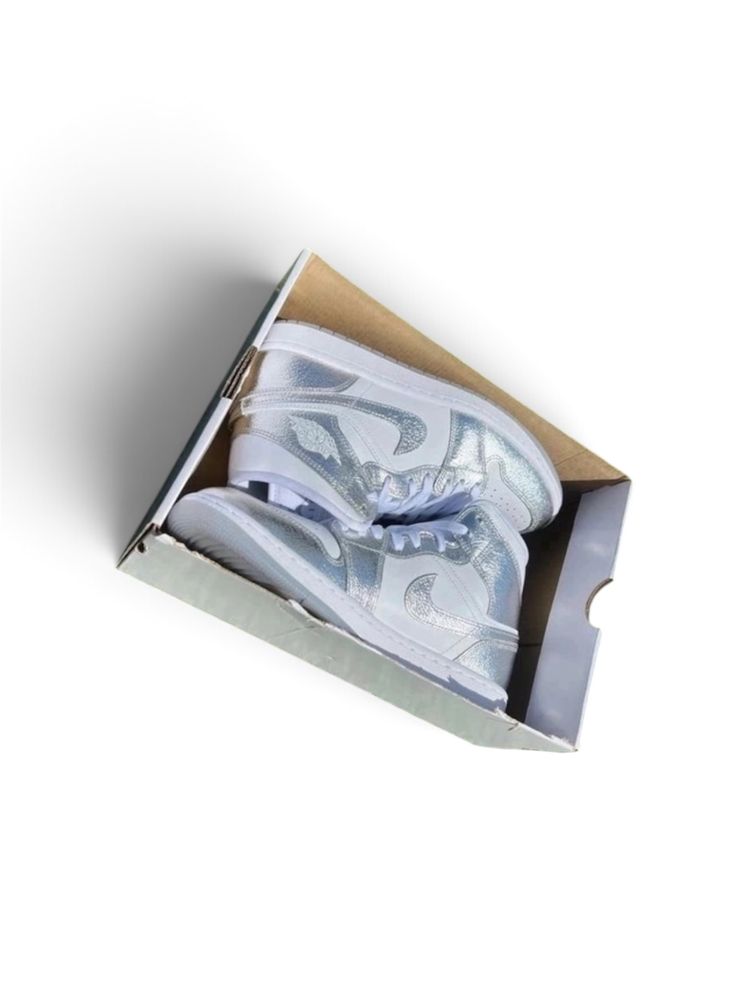 Nike High-Top Sneakers obraz 6
