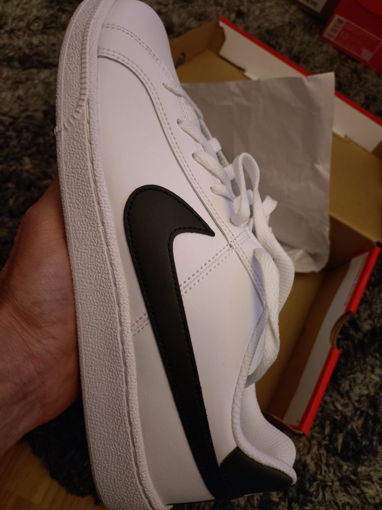 Nike Court Royale Sneakers uk7.5  eu42 image 5