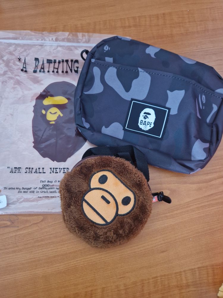 Immagine di A Bathing Ape Camo Pouch And Plush Baby Milo  Coin Purse 2