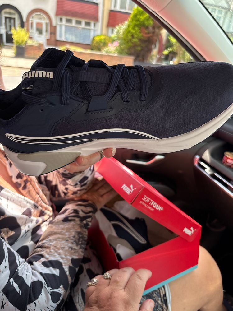Puma Black Sneaker