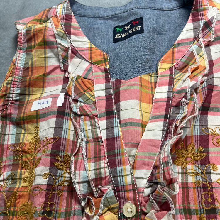 Jeans West sleeveless plaid shirt 3