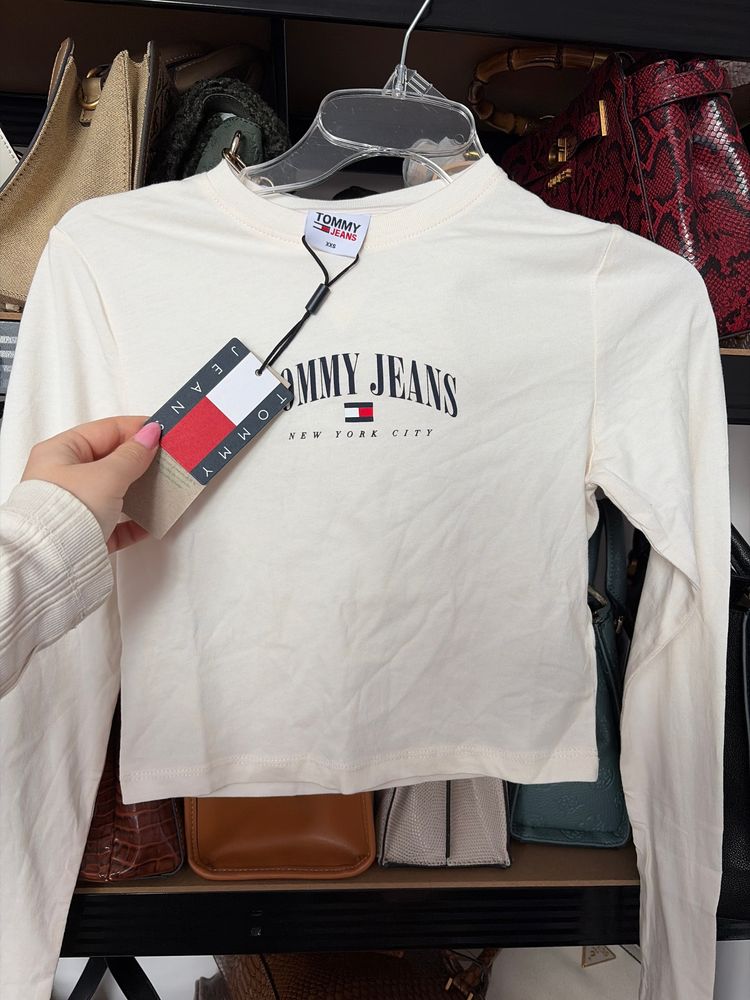 Tommy Hilfiger Tommy Jeans Long Sleeve Crop Top product image