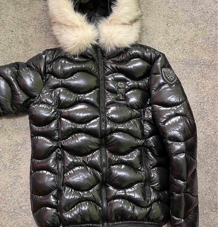 Blauer Puffer Jackets With Fur Hoods image 6