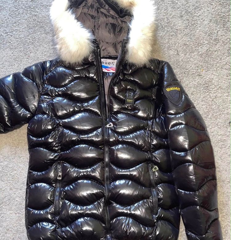 Blauer Puffer Jackets With Fur Hoods image 7