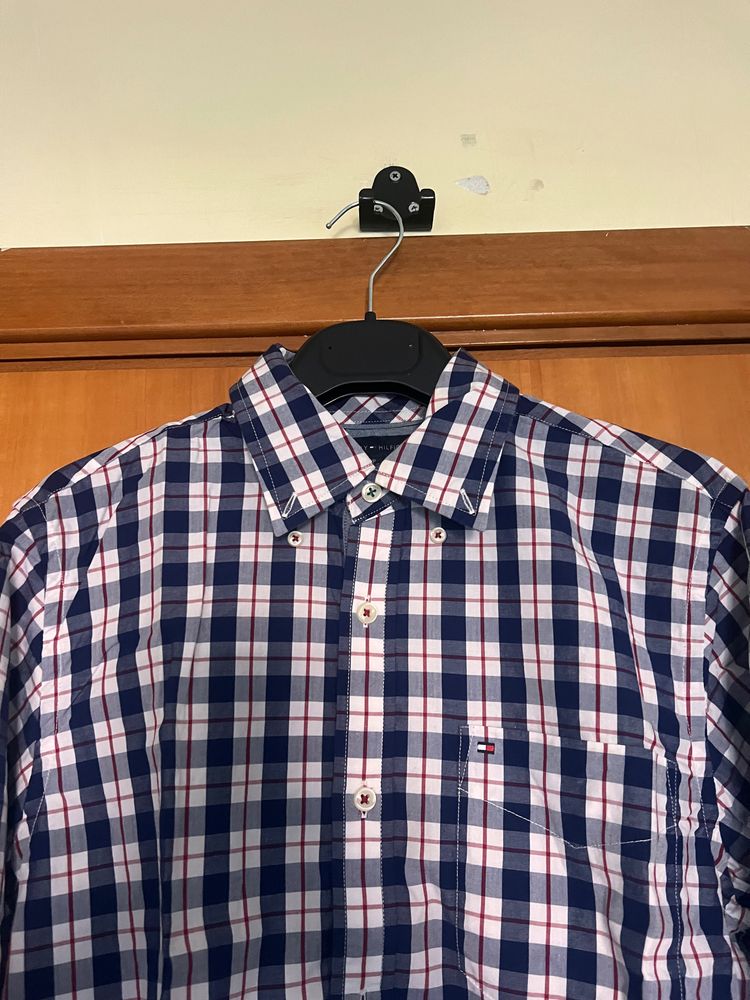 Tommy Hilfiger Tommy Hilfiger Men's Checkered Button-Down Shirt product image