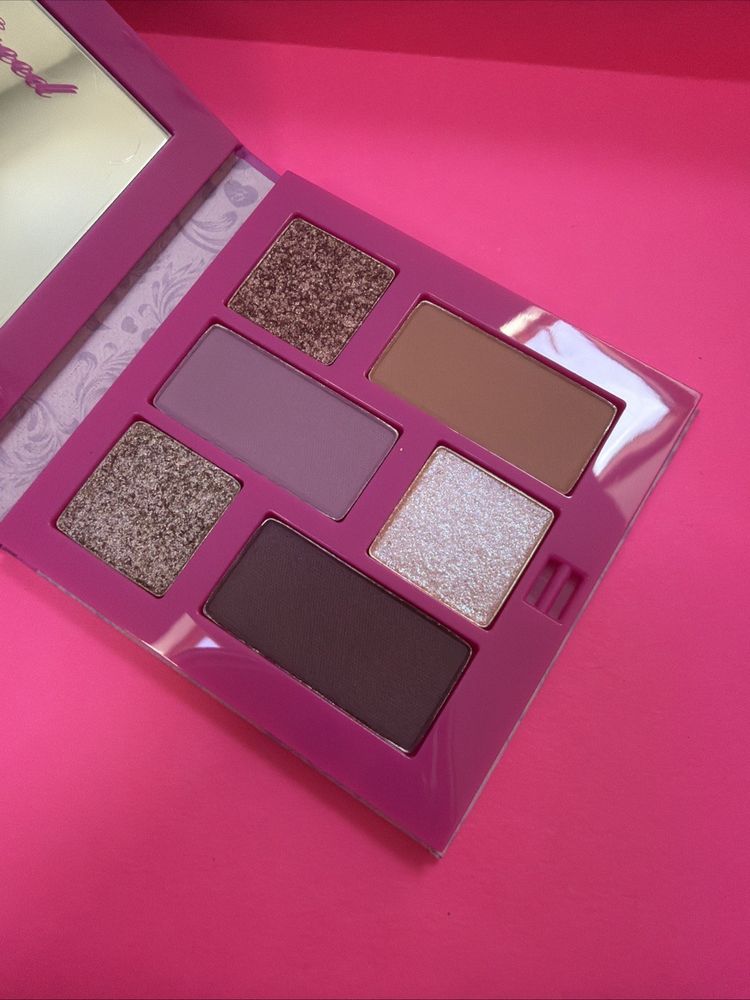 Immagine di Too Faced Life’s A Fairytale Limited Edition Eyeshadow Palette 6 Shades BNIB 2