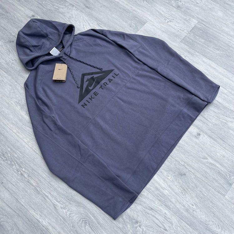 Nike Trail Magic Hour Dri Fit Running Training Hoodie - Carbon Grey