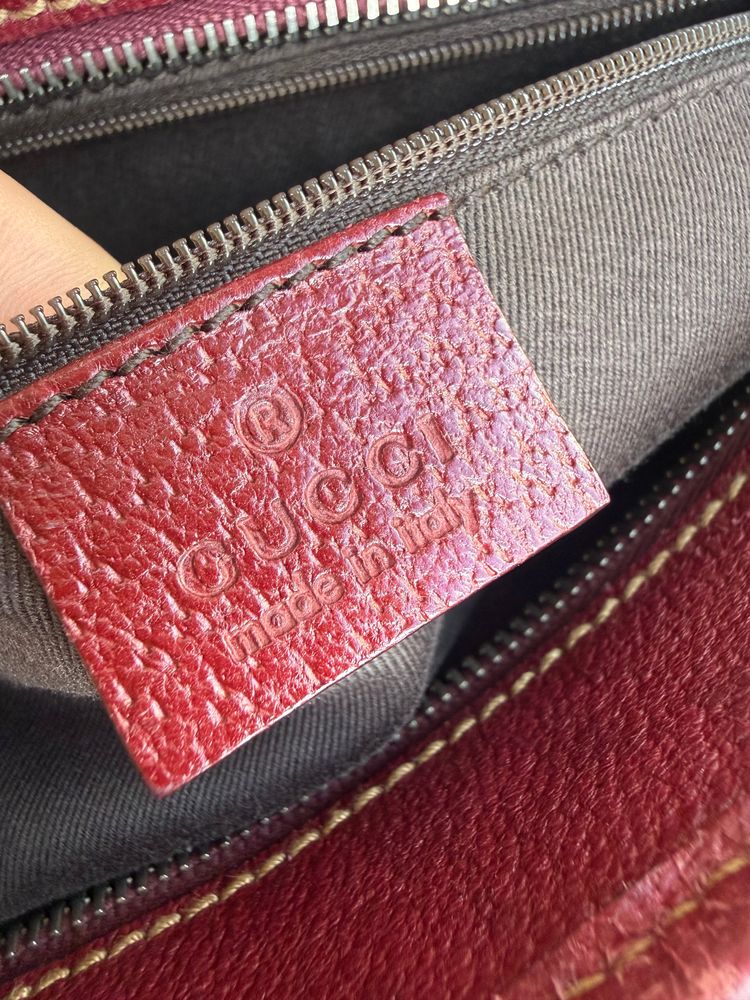 Gucci Monogram Burgundy Tote Bag imagen 3