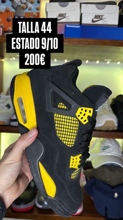 Nike Black And Yellow Sneakers