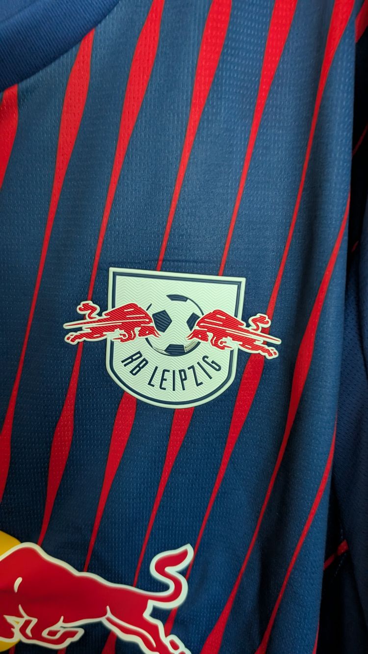 Puma Rb Leipzig 2025-26 away bnwt obraz 2