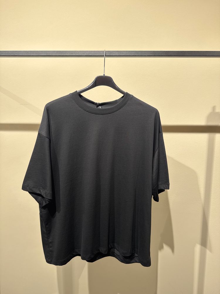 Black Boxy fit Cropped T-Shirt