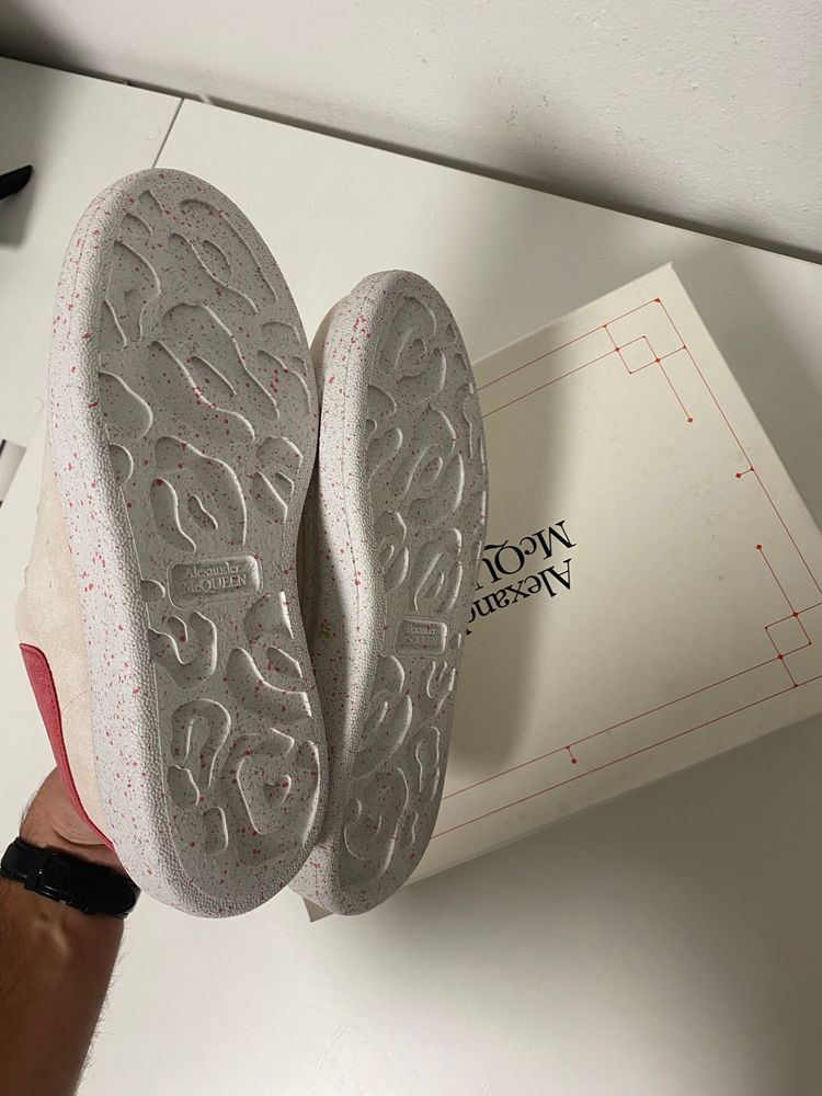 Alexander McQueen Oversize Sneakers 5