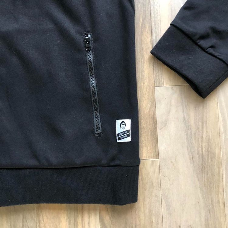 *BNWT* Cruyff Sports 14 Bomber Jacket, Black Gold *RARE* 4