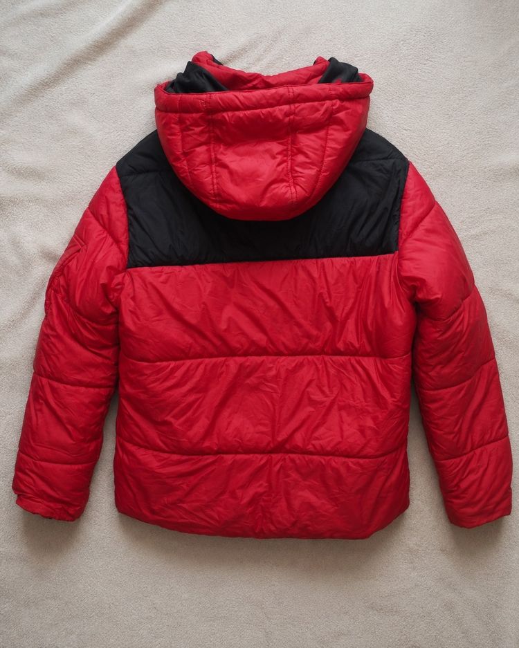 Immagine di H&M Red And Black Puffer Jacket 2