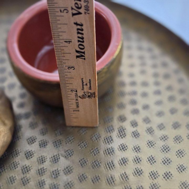 Acorn-Shaped Container With Lid image 2