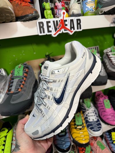 Nike Reax 8 Tr White Sneakers