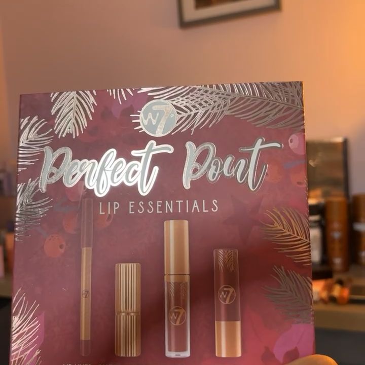 W7 Perfect Pout Lip Essentials - Makeup image 1