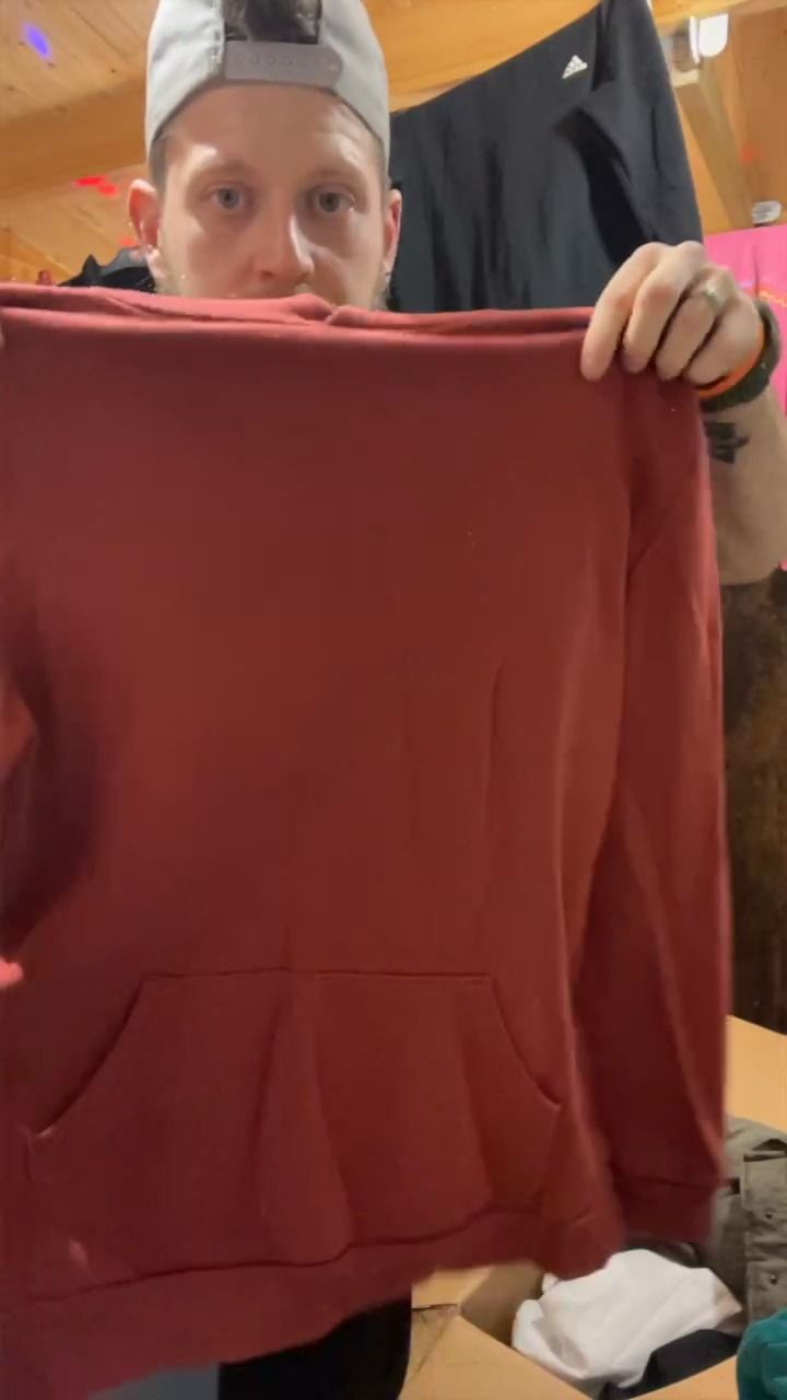 Primark primark 13/14 maroon hoddie  product image