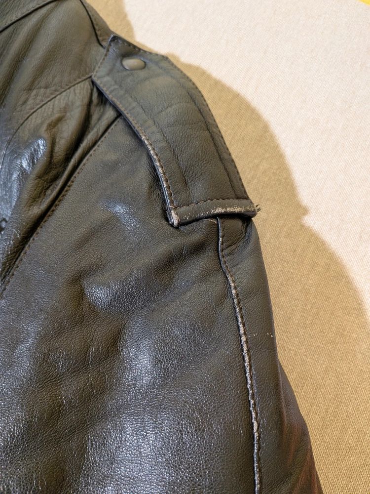 Giacca da uomo in Vera pelle nera vintage con cintura Tg. L/XL image 8