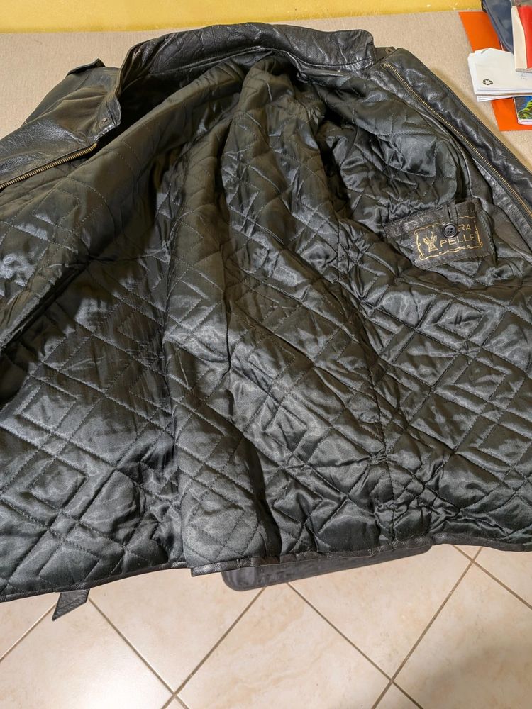 Giacca da uomo in Vera pelle nera vintage con cintura Tg. L/XL image 6