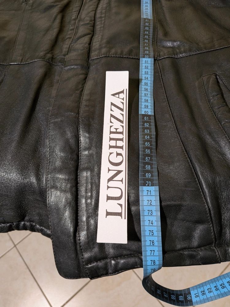 Giacca da uomo in Vera pelle nera vintage con cintura Tg. L/XL image 10