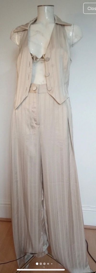 Beige Sleeveless Vest And Wide-Leg Pants Set
