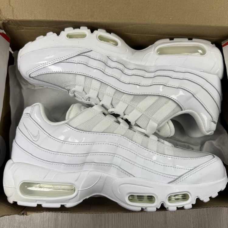 Size 6.5 - Nike Air Max 95 Trainers Triple White 307960-108