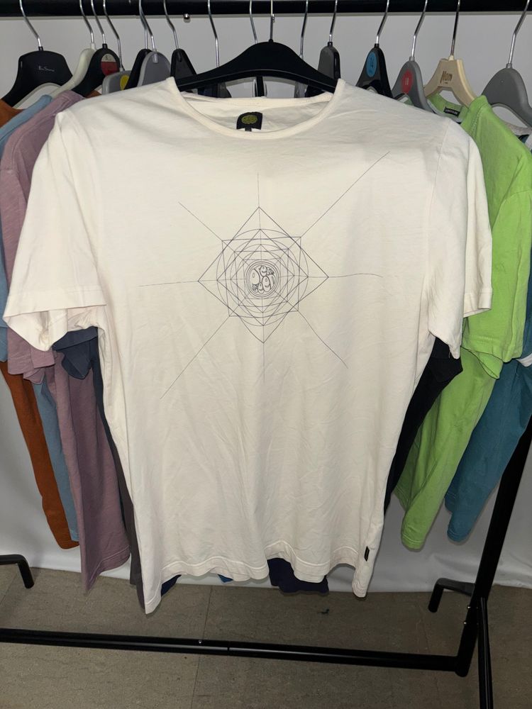Other White Graphic T-Shirt product image