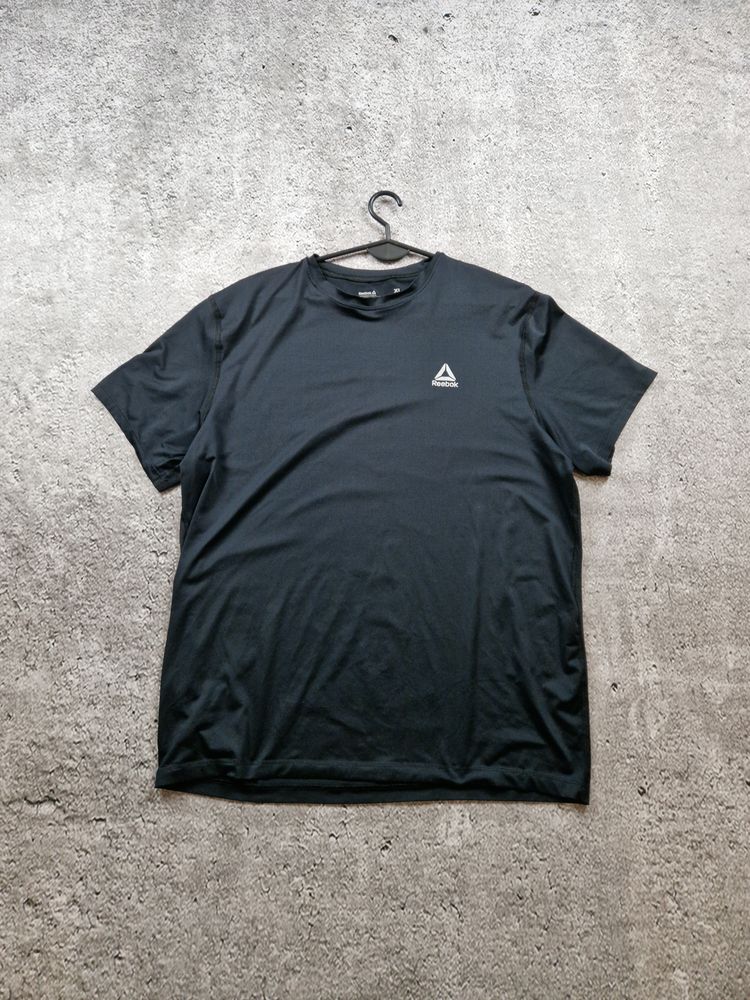 Reebok Black T-Shirt