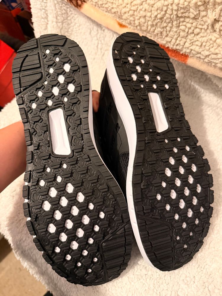 Adidas Ultimashow Black Running Shoes UK9.5 imagen 5