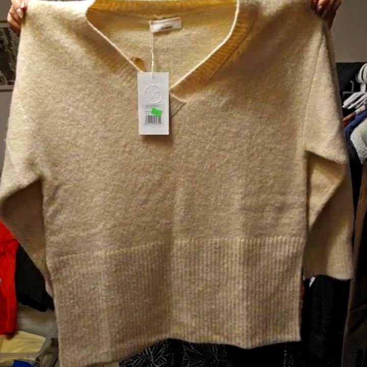 Other Sweter GMK z alpaką product image