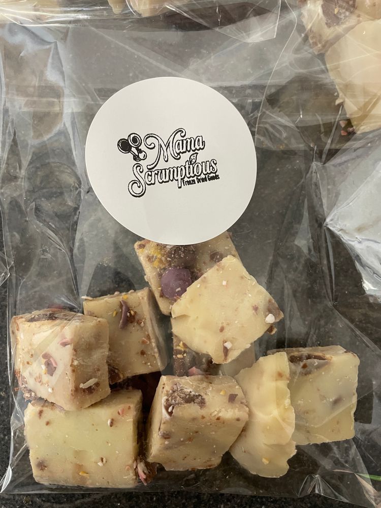 Pieces Mini Egg Fudge Pieces 100g product image