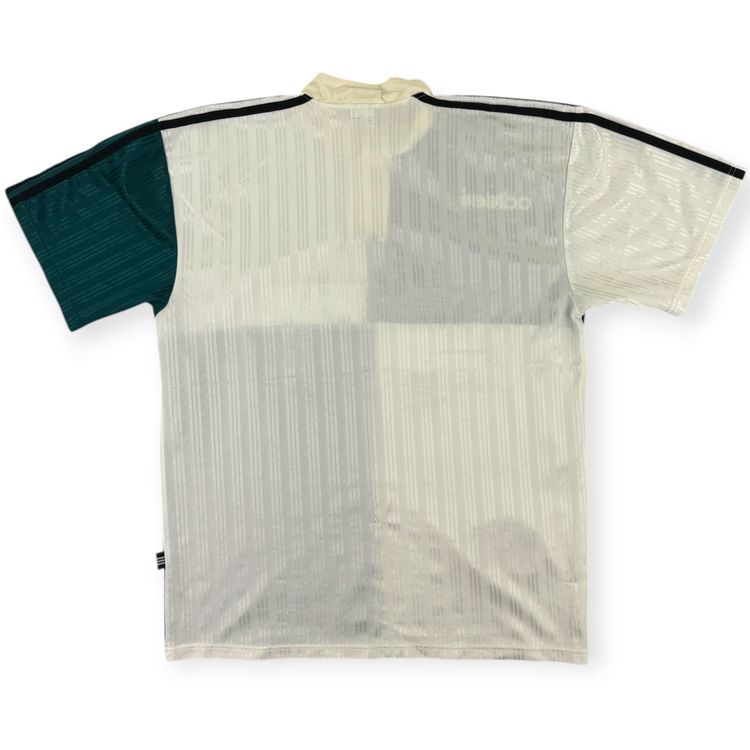 Liverpool 1995 Away Shirt (M) image 4