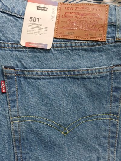 Levi's 501 Straight Fit Men's Jeans Button Closure Light Blue