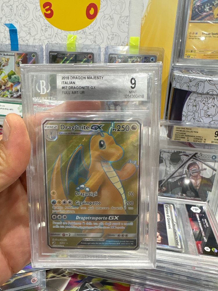 2018 Dragon Majesty Dragonite Gx Full Art Ur Trading Card