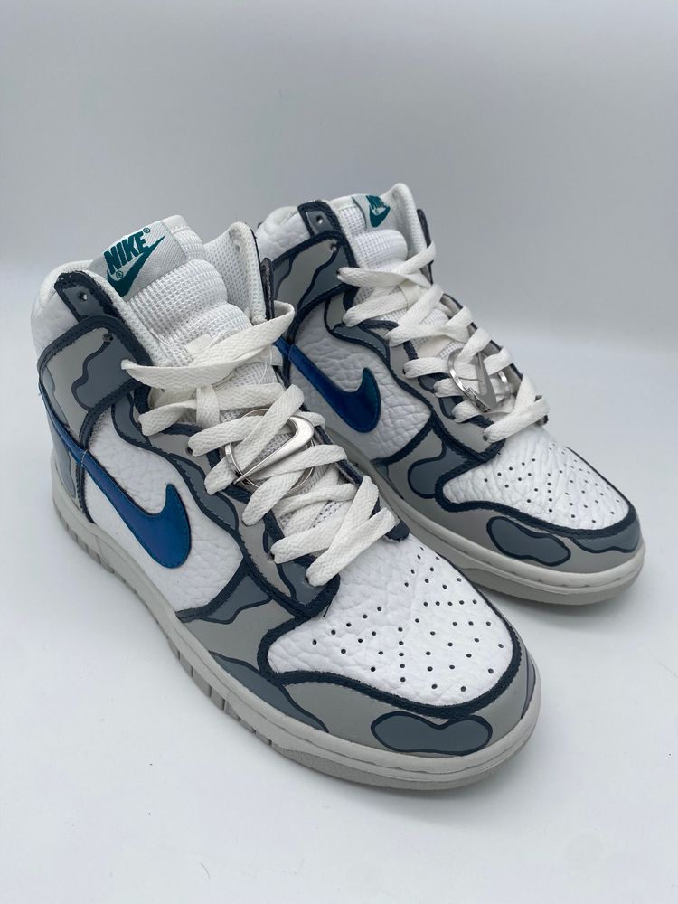 Nike Dunk High custom image 2