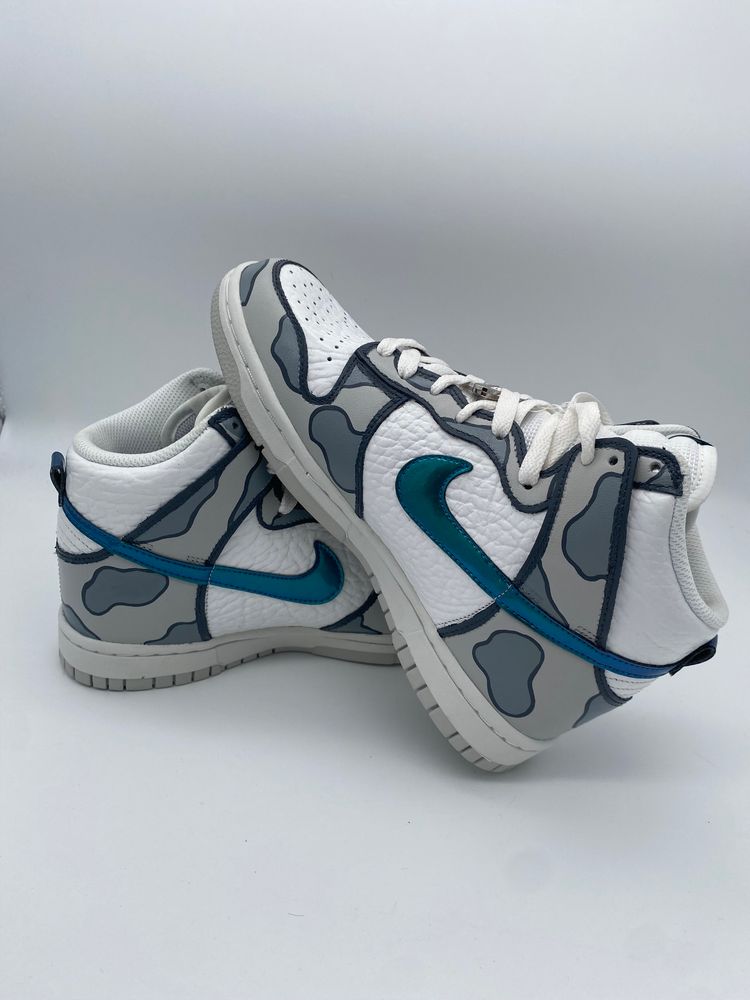 Nike Dunk High custom image 8